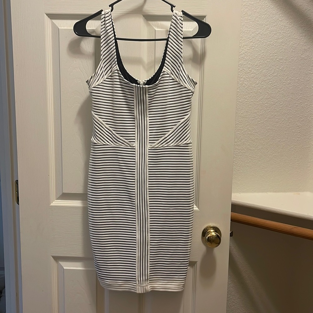 Guess dress